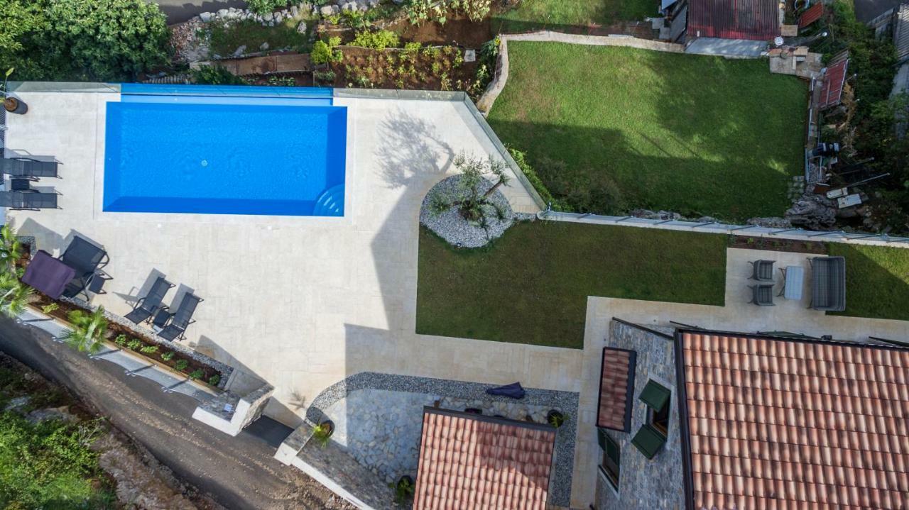 Villa Visum Poljane Exterior photo